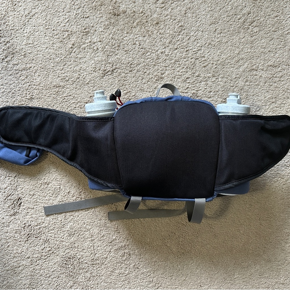 Ultimate Hydration Pack With Double E Bottles - image 2